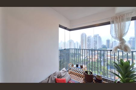 Apartamento à venda com 65m², 2 quartos e 1 vaga Apartamento à venda com 65m², 2 quartos e 1 vagaVaranda