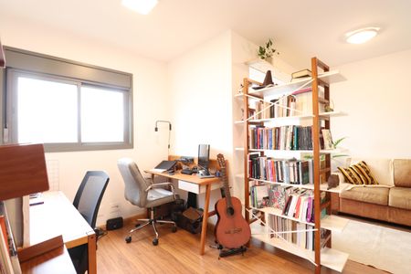 Apartamento à venda com 65m², 2 quartos e 1 vagaEscritório