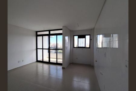 Apartamento à venda com 112m², 2 quartos e 1 vaga