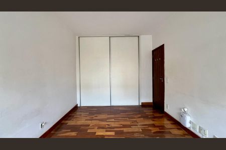 Apartamento à venda com 238m², 4 quartos e 2 vagasquarto 