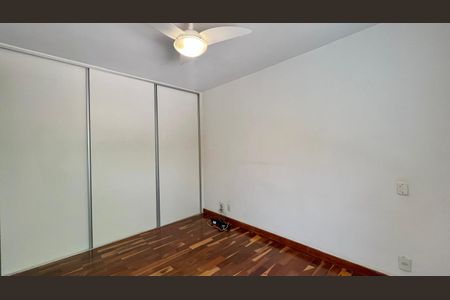 Apartamento à venda com 238m², 4 quartos e 2 vagasquarto 