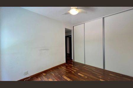 Apartamento à venda com 238m², 4 quartos e 2 vagasquarto 