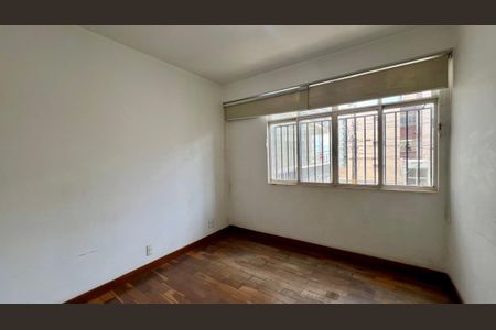 quarto  de apartamento à venda com 4 quartos, 238m² em Santo Antônio, Belo Horizonte