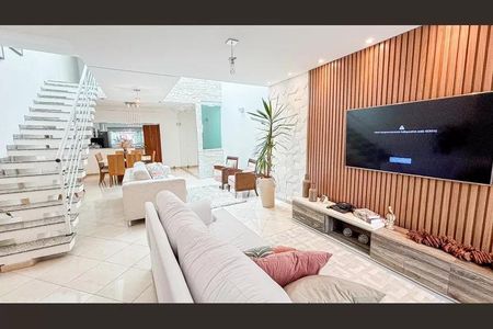 Casa à venda com 3 quartos, 120m² em Vila Floresta, Santo André