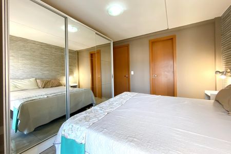Apartamento para alugar com 216m², 3 quartos e 3 vagasSuite 1