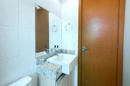 Apartamento para alugar com 216m², 3 quartos e 3 vagasBanheiro