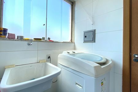 Apartamento para alugar com 216m², 3 quartos e 3 vagasÁrea de Serviço