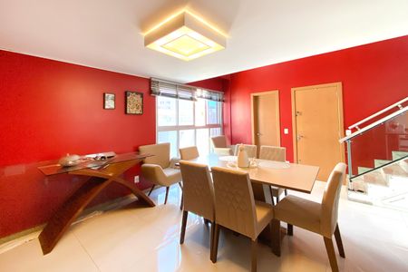 Apartamento para alugar com 216m², 3 quartos e 3 vagasSala