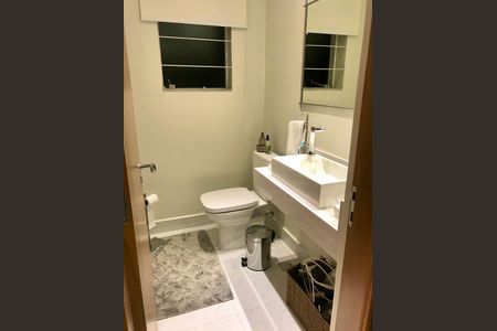 Casa à venda com 2 quartos, 250m² em Campo Belo, São Paulo