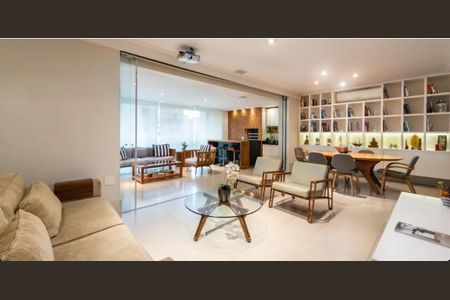 Apartamento à venda com 3 quartos, 162m² em Itaim Bibi, São Paulo