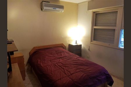 Casa à venda com 3 quartos, 130m² em Santo Amaro, São Paulo