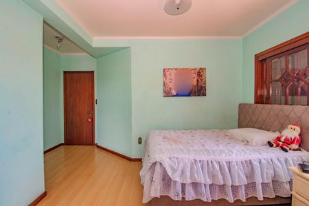 Casa à venda com 332m², 5 quartos e 4 vagasSuíte Master