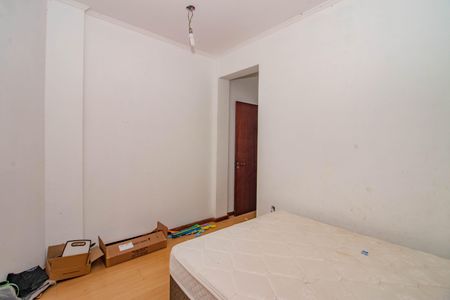 Casa à venda com 332m², 5 quartos e 4 vagasSuíte