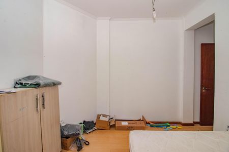 Casa à venda com 332m², 5 quartos e 4 vagasSuíte