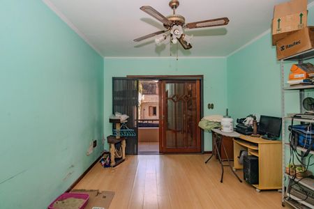 Casa à venda com 332m², 5 quartos e 4 vagasQuarto