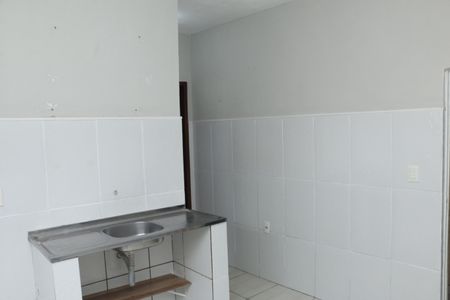 Cozinha de casa para alugar com 1 quarto, 20m² em Luz, Nova Iguaçu