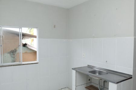 Cozinha de casa para alugar com 1 quarto, 20m² em Luz, Nova Iguaçu