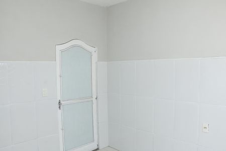 Cozinha de casa para alugar com 1 quarto, 20m² em Luz, Nova Iguaçu