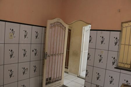 Cozinha de casa para alugar com 1 quarto, 20m² em Luz, Nova Iguaçu