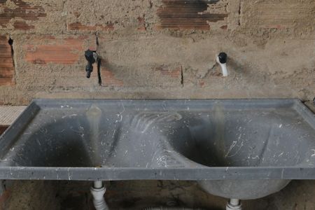 Casa para alugar com 20m², 1 quarto e sem vagaÁrea de Serviço