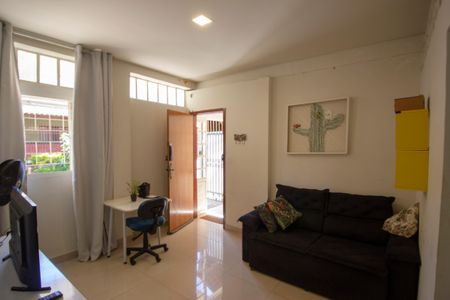 Apartamento para alugar com 1 quarto, 35m² em Qi 18, Brasília