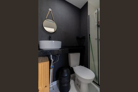 Apartamento para alugar com 33m², 2 quartos e sem vaga Apartamento para alugar com 33m², 2 quartos e sem vagaBanheiro