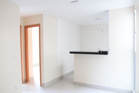 Sala de apartamento para alugar com 2 quartos, 40m² em Residencial Itamaracá, Goiânia