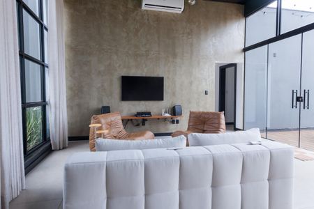 Sala de TV de casa de condomínio à venda com 3 quartos, 280m² em Casa Branca, Brumadinho