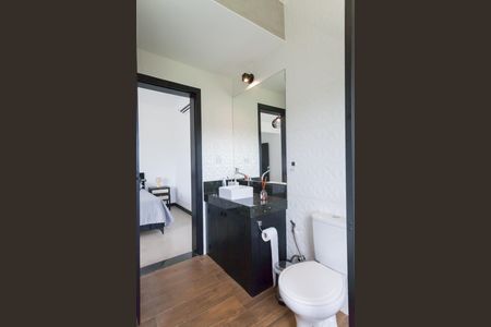 Casa de condomínio à venda com 280m², 3 quartos e 4 vagas Casa de condomínio à venda com 280m², 3 quartos e 4 vagasBanheiro suite