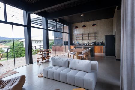sala de casa de condomínio à venda com 3 quartos, 280m² em Casa Branca, Brumadinho