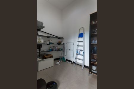 Casa de condomínio à venda com 280m², 3 quartos e 4 vagas Casa de condomínio à venda com 280m², 3 quartos e 4 vagasDespensa