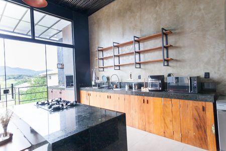 Casa de condomínio à venda com 280m², 3 quartos e 4 vagas Casa de condomínio à venda com 280m², 3 quartos e 4 vagasCozinha