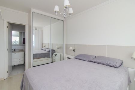 Apartamento à venda com 58m², 2 quartos e 2 vagasQuarto 2 - Suíte