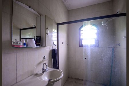 Casa à venda com 95m², 2 quartos e 2 vagas Casa à venda com 95m², 2 quartos e 2 vagasBanheiro Social