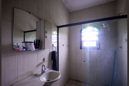 Casa à venda com 95m², 2 quartos e 2 vagas Casa à venda com 95m², 2 quartos e 2 vagasBanheiro Social