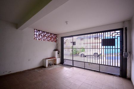 Casa à venda com 95m², 2 quartos e 2 vagas