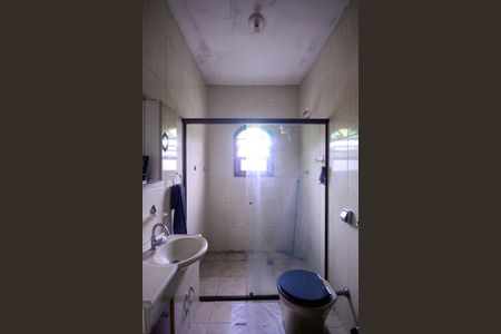 Casa à venda com 95m², 2 quartos e 2 vagas Casa à venda com 95m², 2 quartos e 2 vagasBanheiro Social