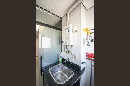 Apartamento para alugar com 71m², 2 quartos e 1 vagaÁrea de Serviço