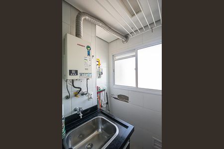 Apartamento para alugar com 71m², 2 quartos e 1 vagaÁrea de Serviço