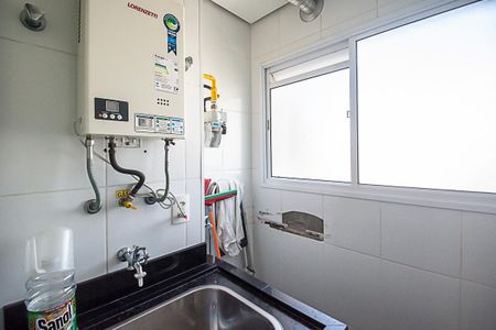 Apartamento para alugar com 71m², 2 quartos e 1 vagaÁrea de Serviço