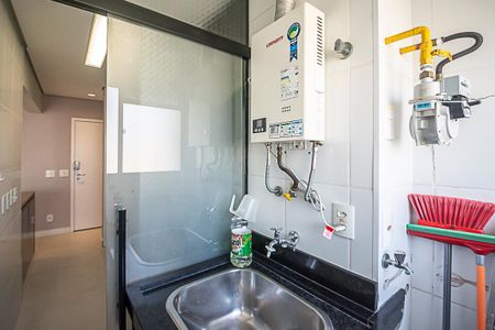 Apartamento para alugar com 71m², 2 quartos e 1 vagaÁrea de Serviço