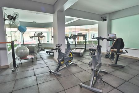 Apartamento para alugar com 75m², 2 quartos e 2 vagasÁrea comum - Academia