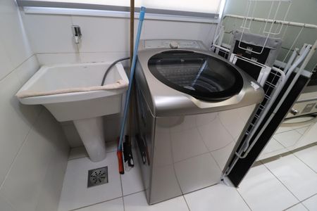 Apartamento para alugar com 75m², 2 quartos e 2 vagasÁrea de Serviço