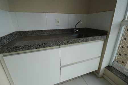 Apartamento para alugar com 75m², 2 quartos e 2 vagasSacada