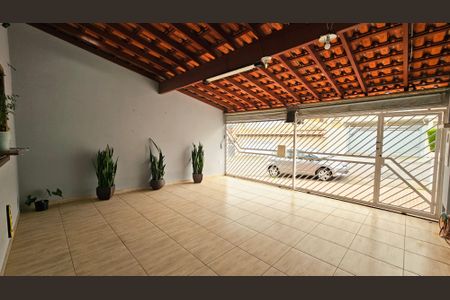 Casa à venda com 161m², 2 quartos e 2 vagasQuintal