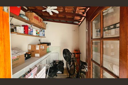 Casa à venda com 161m², 2 quartos e 2 vagasDepósito