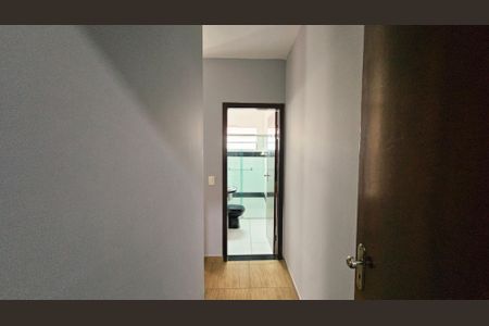 Casa à venda com 161m², 2 quartos e 2 vagasCorredor