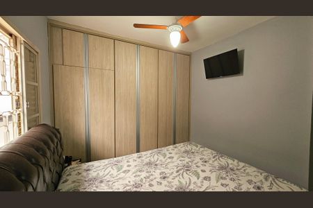 Casa à venda com 161m², 2 quartos e 2 vagasSuíte