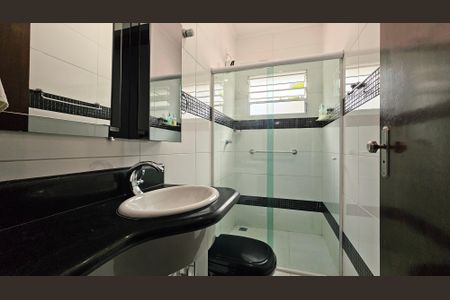 Casa à venda com 161m², 2 quartos e 2 vagasBanheiro da Suíte