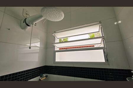 Casa à venda com 161m², 2 quartos e 2 vagasBanheiro da Suíte